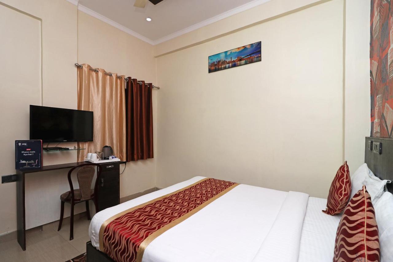Capital O 8680 Hotel Vaishnavi Inn Hasanganj Ngoại thất bức ảnh